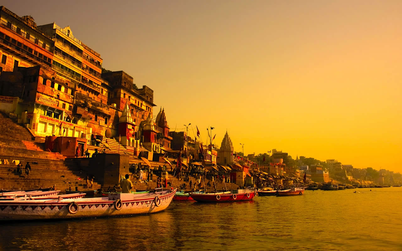 Spiritual Budget Tours in India
